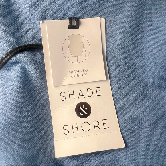 NWT Shade & Shore Women’s Shirred Ribbed Bandeau Cheeky One Piece Swimsuit Sz M - Picture 10 of 12